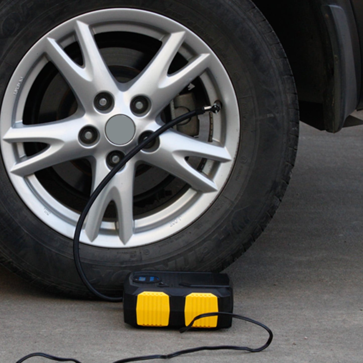 Tire Inflator 12V DC 120W 150PSI With LCD Electric Air Compressor 25L