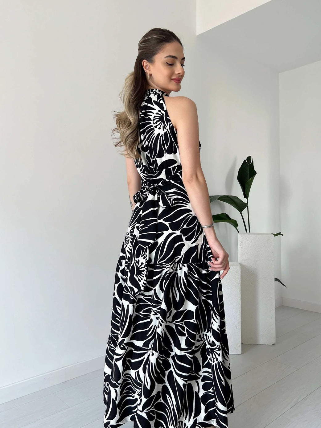 Sleeveless Elegant Maxi Dress Printed High Slit