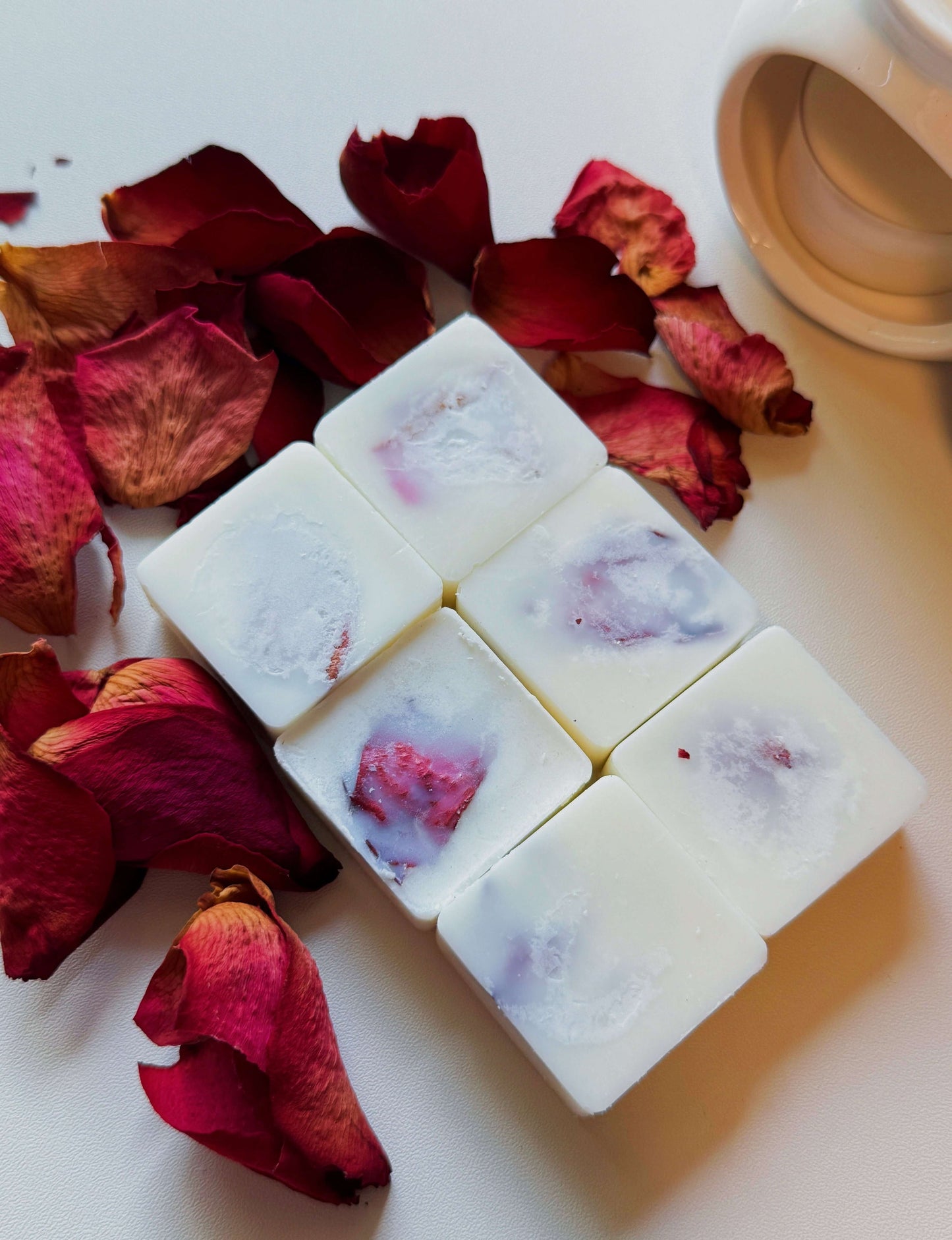 Rose Petal Wax Melter Gift Set | Ceramic Melter + 4oz Soy Wax Melts +